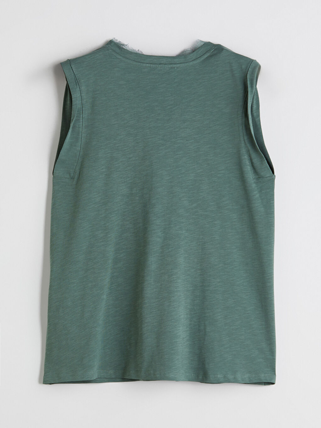 Yeşil V Yaka Keten Görünümlü Bluz-5