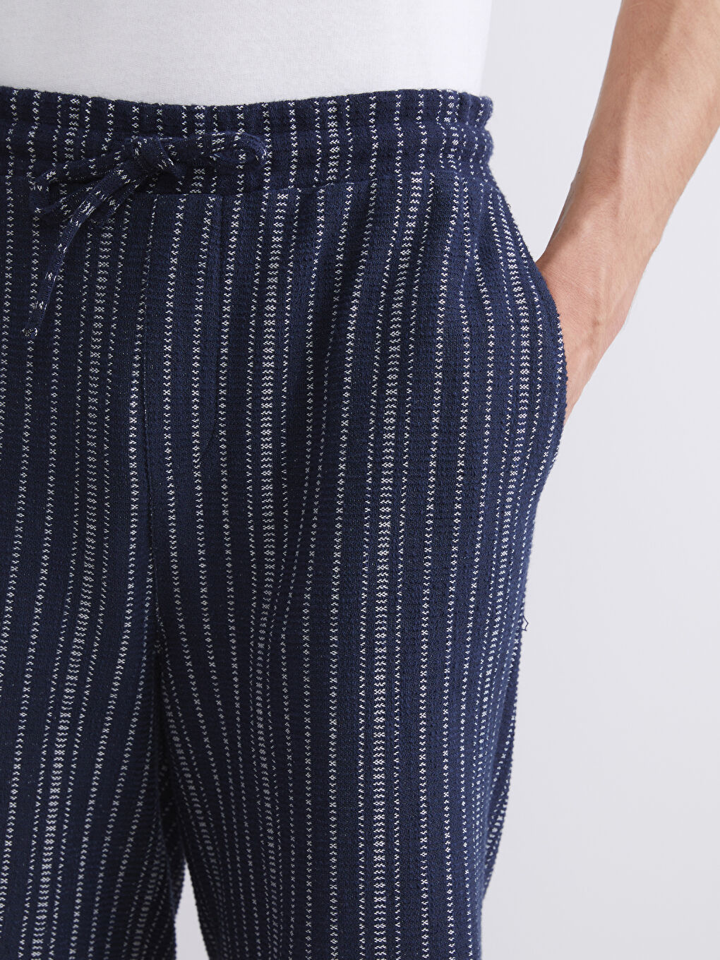 Lacivert Rahat Kalıp Çizgili Erkek Şort-2