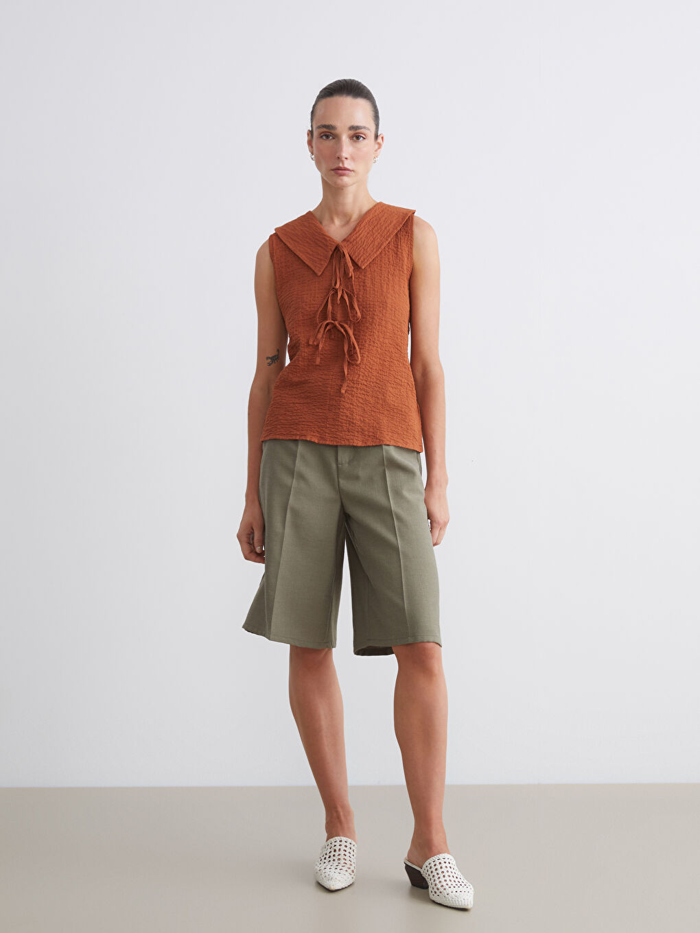 Kırmızı Bebe Yaka Dokulu Bluz-1