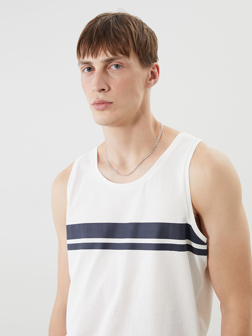 Ekru Bisiklet Yaka Baskılı Erkek Kolsuz Tişört