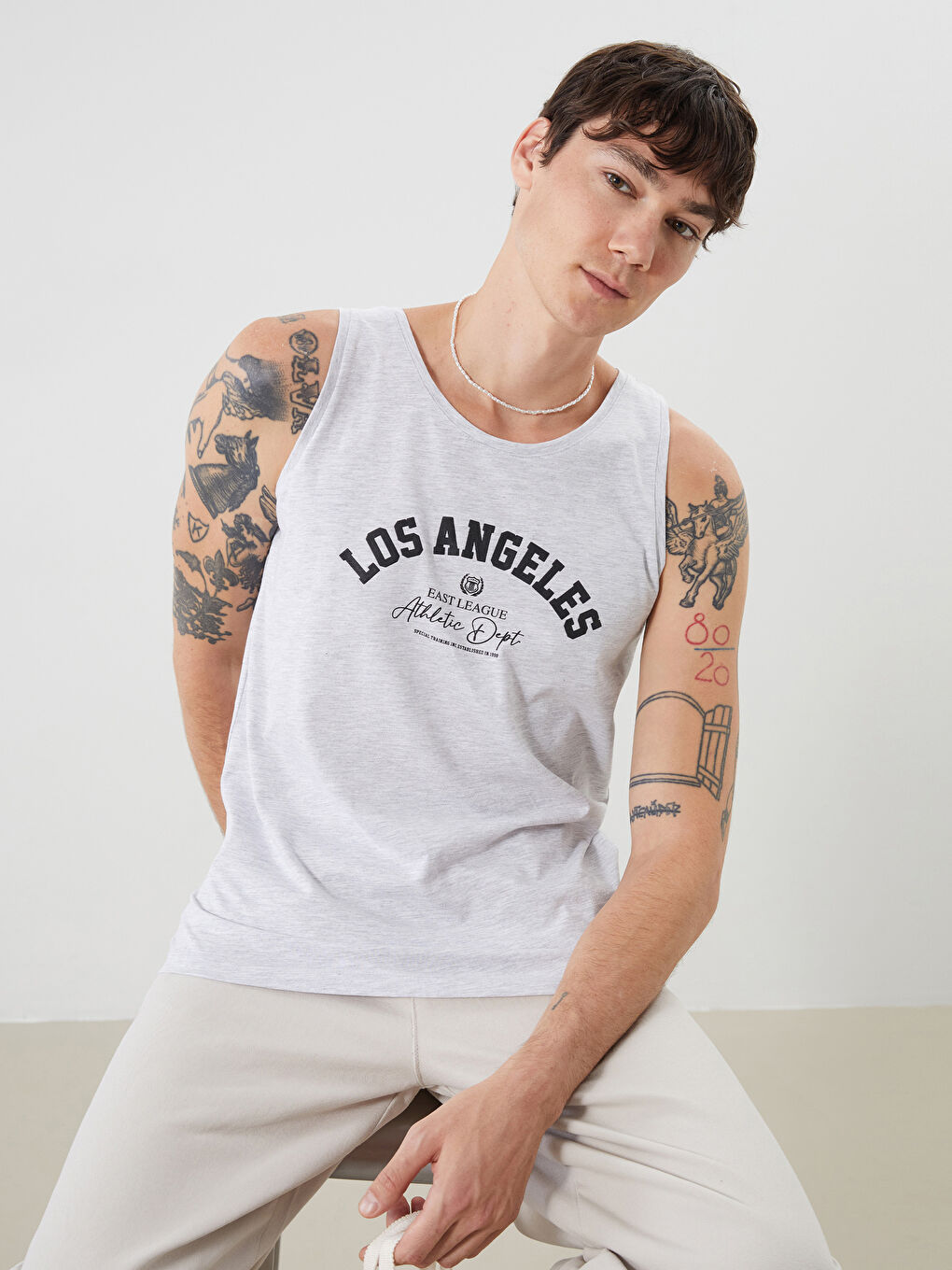 Gri Bisiklet Yaka Baskılı Erkek Kolsuz Tişört