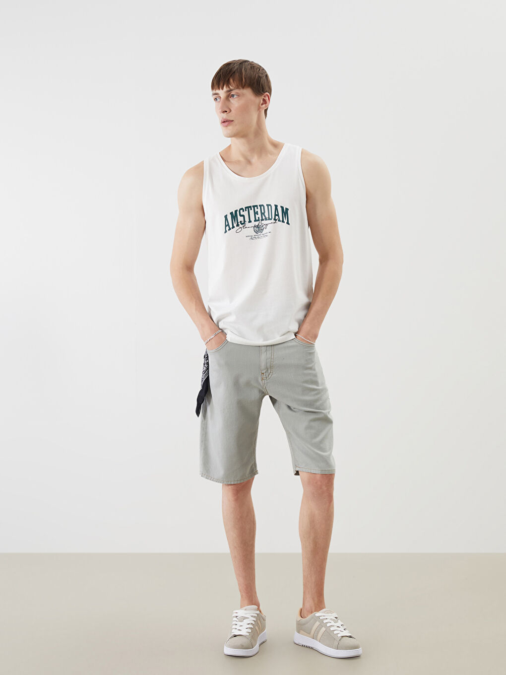 Ekru Bisiklet Yaka Baskılı Erkek Kolsuz Tişört-1