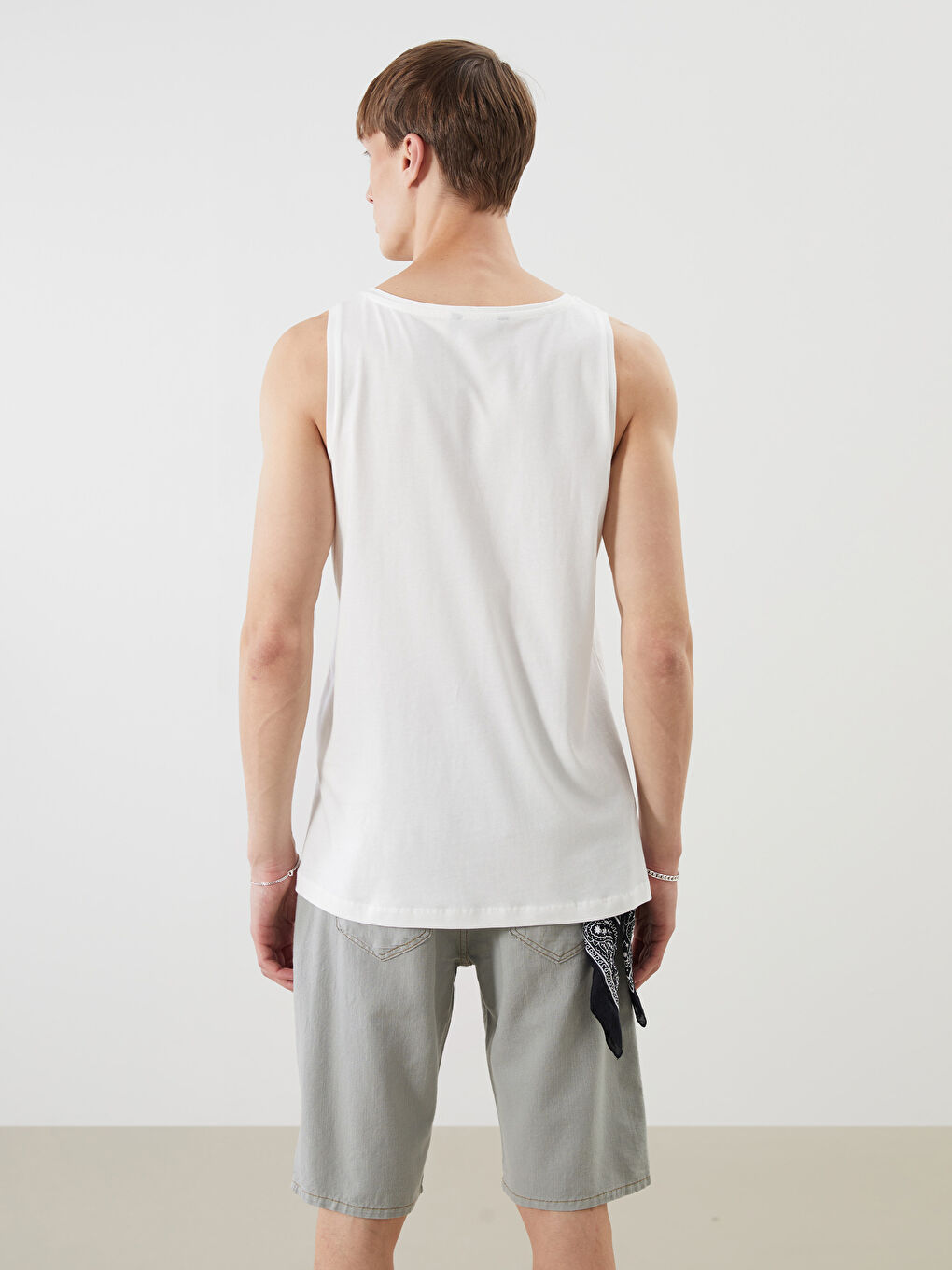 Ekru Bisiklet Yaka Baskılı Erkek Kolsuz Tişört-3