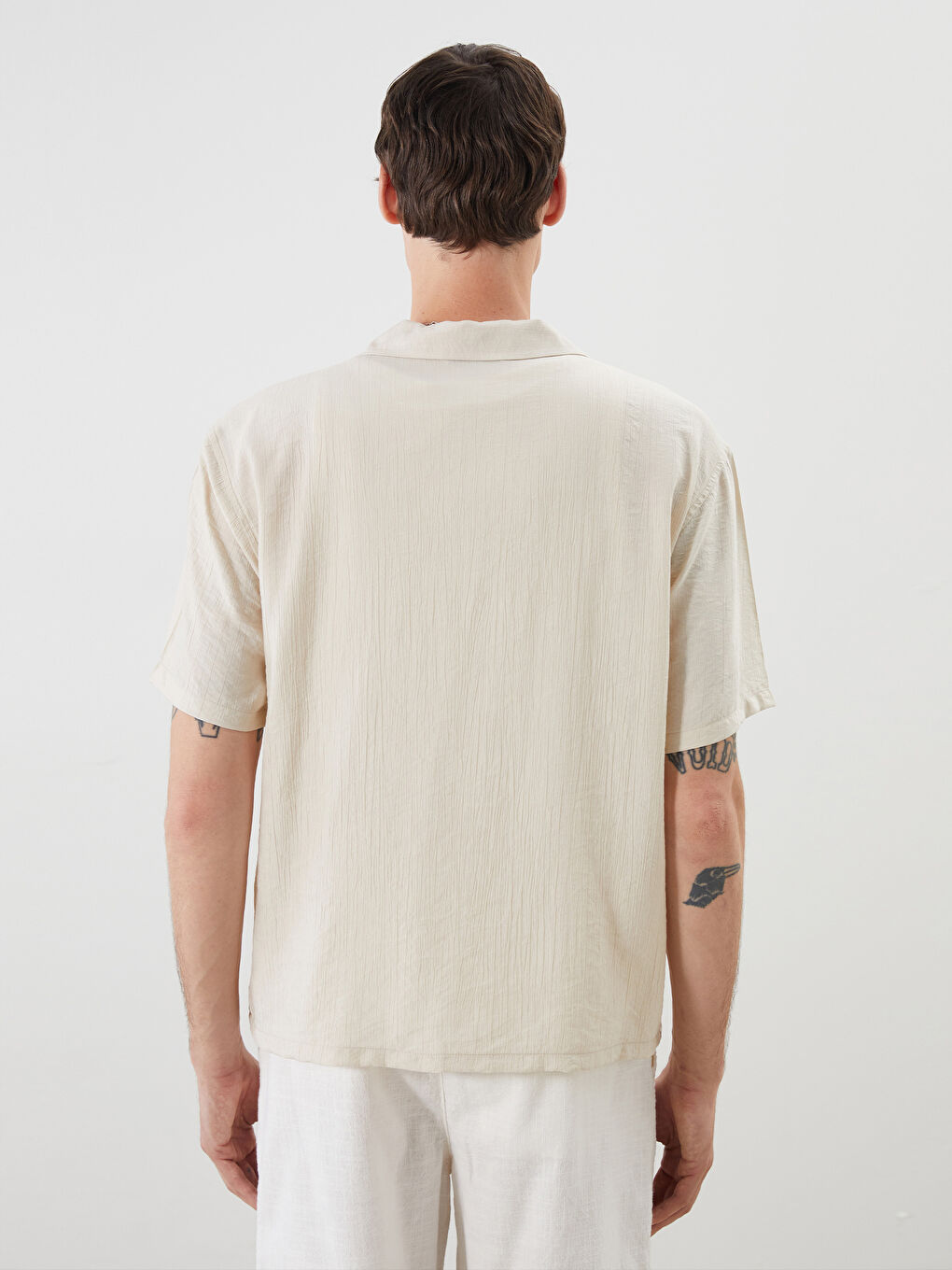 Bej Regular Fit Resort Yaka Kısa Kollu Erkek Gömlek-3