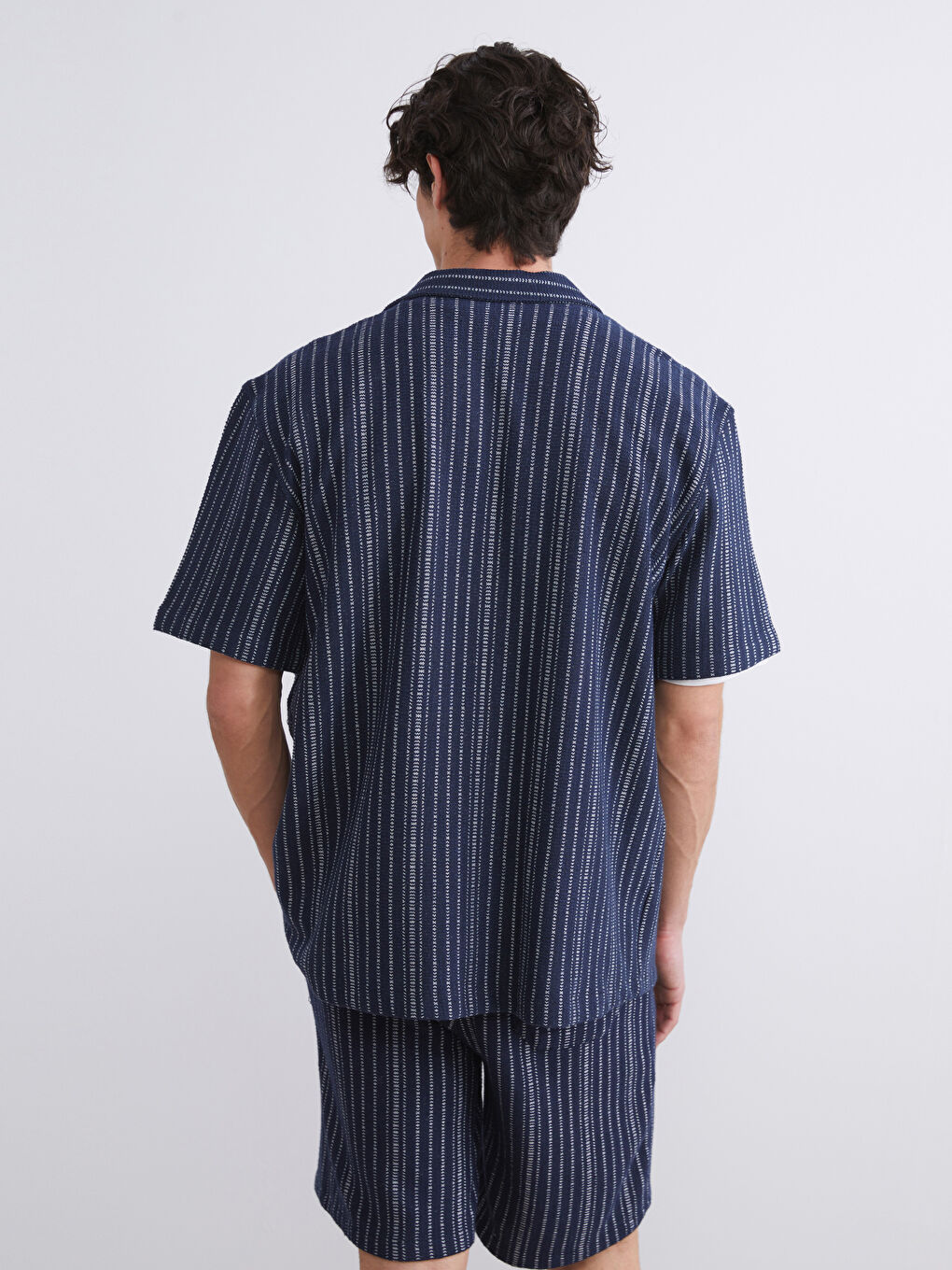 Lacivert Rahat Kalıp Resort Yaka Çizgili Erkek Gömlek-3