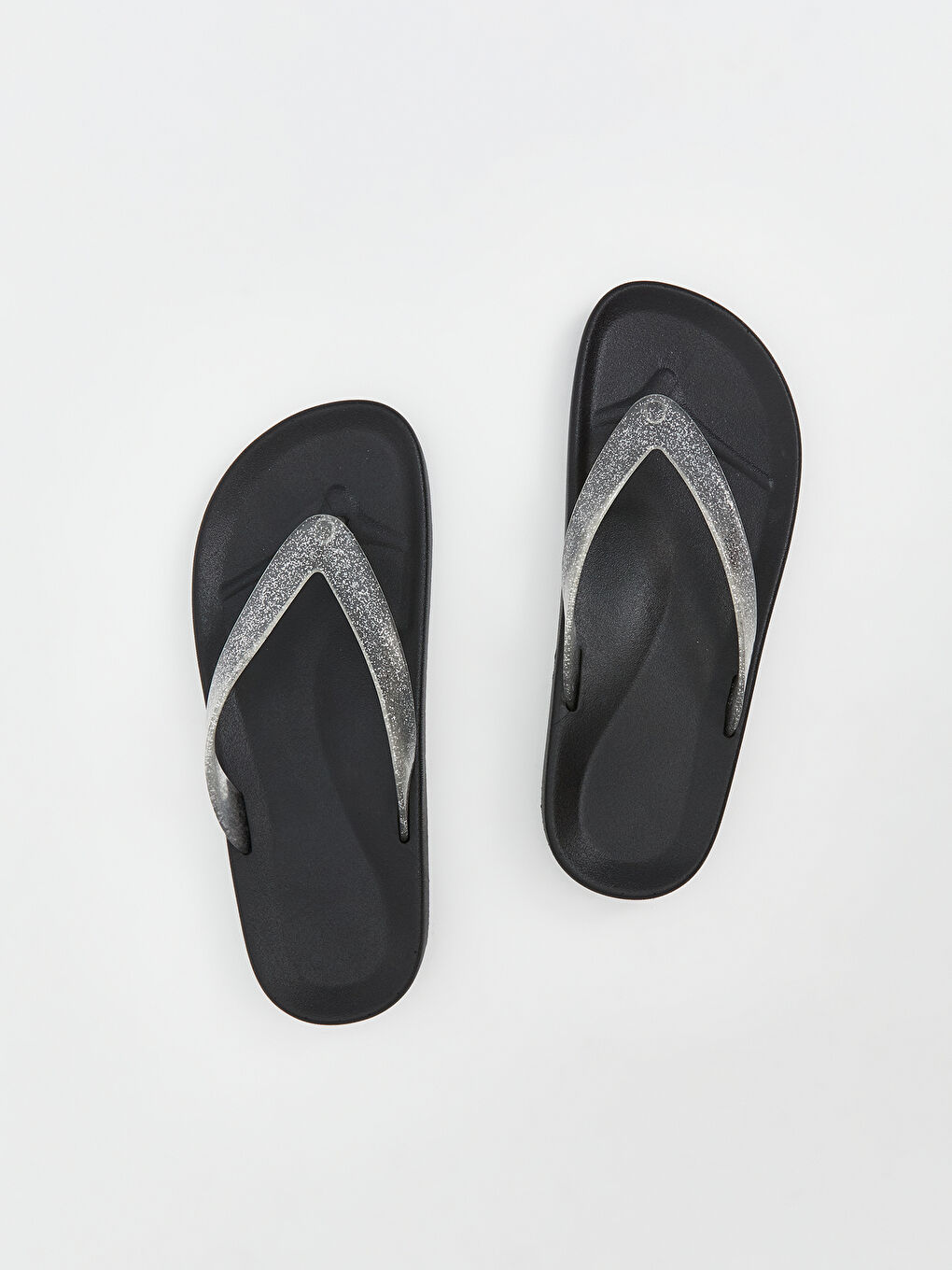 Gri Simli Parmak Arası Terlik-2