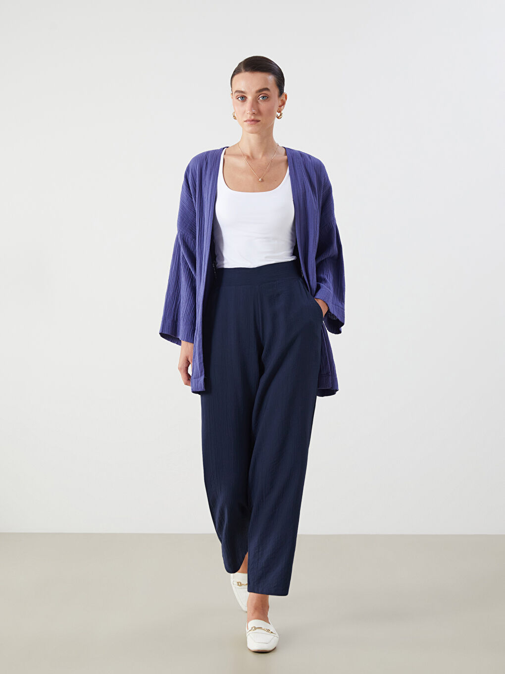 LCWAIKIKI Classic Elasticated Waist Textured Women's Trousers -S5RR57Z8-HPN