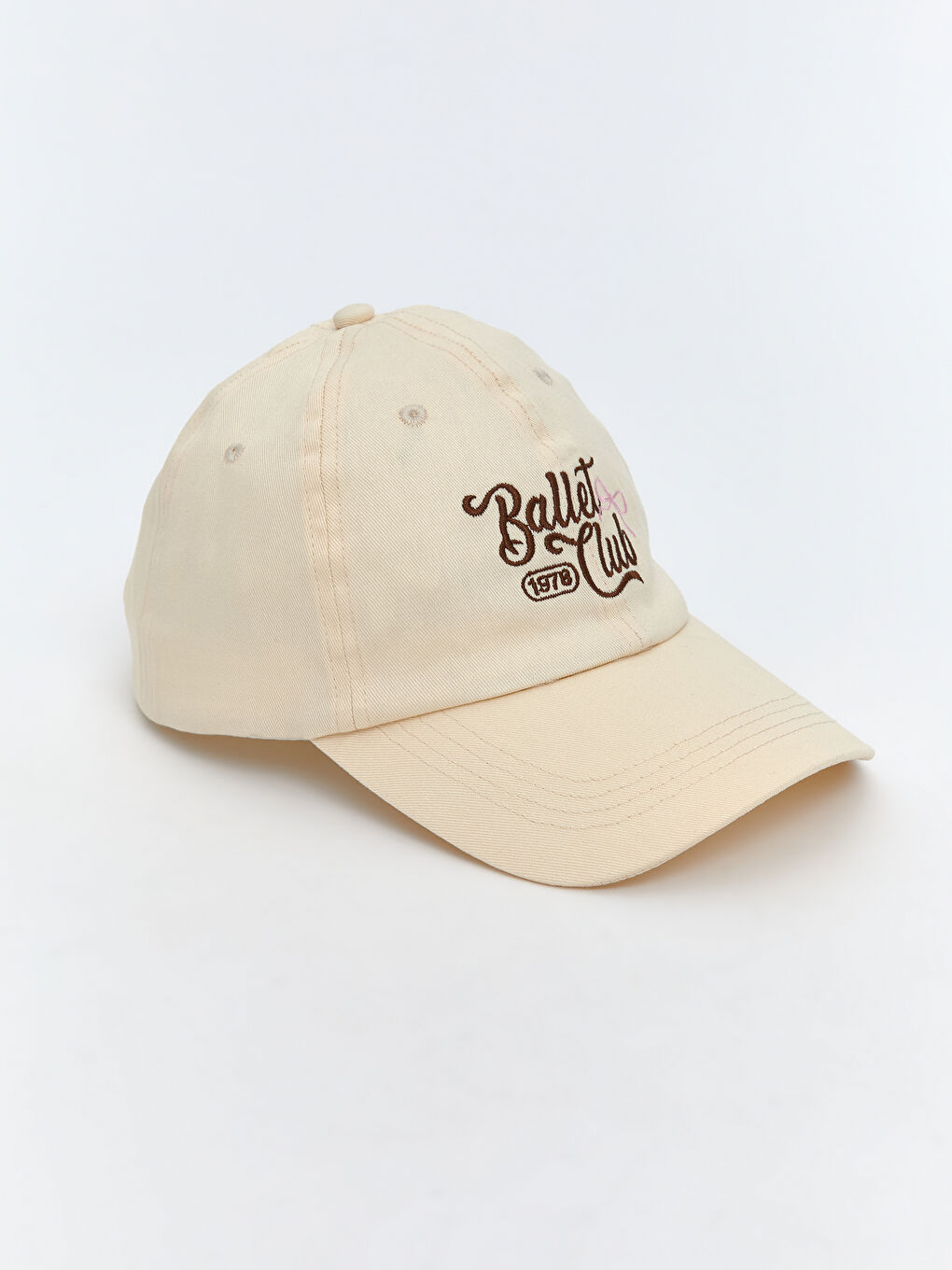 كاب مطرز للسيدات-1