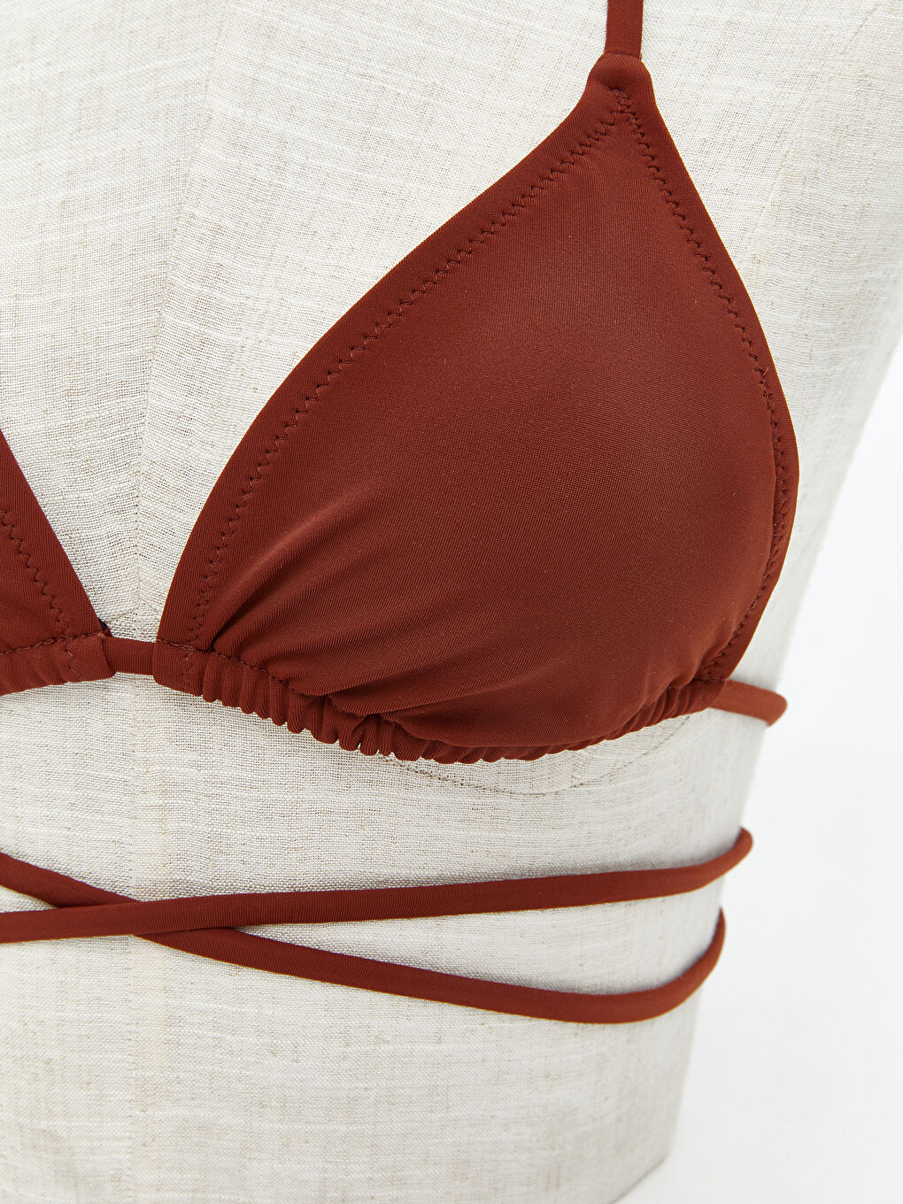LCW DREAM Plain Halter Neck Detail Women's Bikini Top -S5RS10Z8-CXL