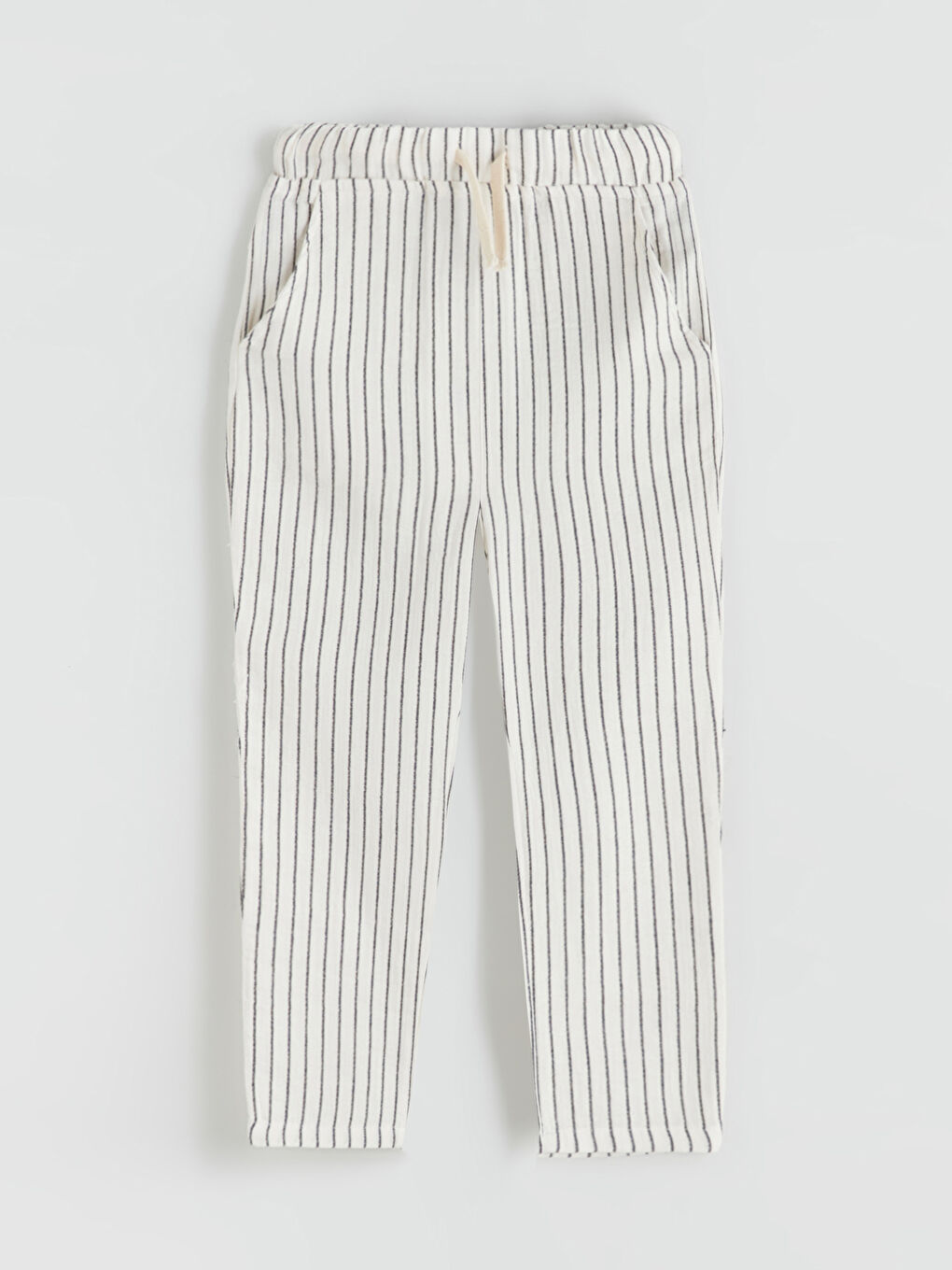 Siyah Beli Lastikli Çizgili Erkek Çocuk Pantolon