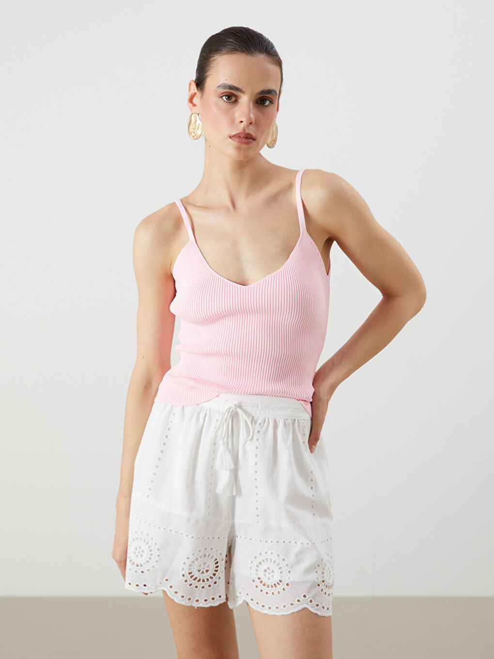 Pembe V Yaka Askılı Kadın Triko Atlet