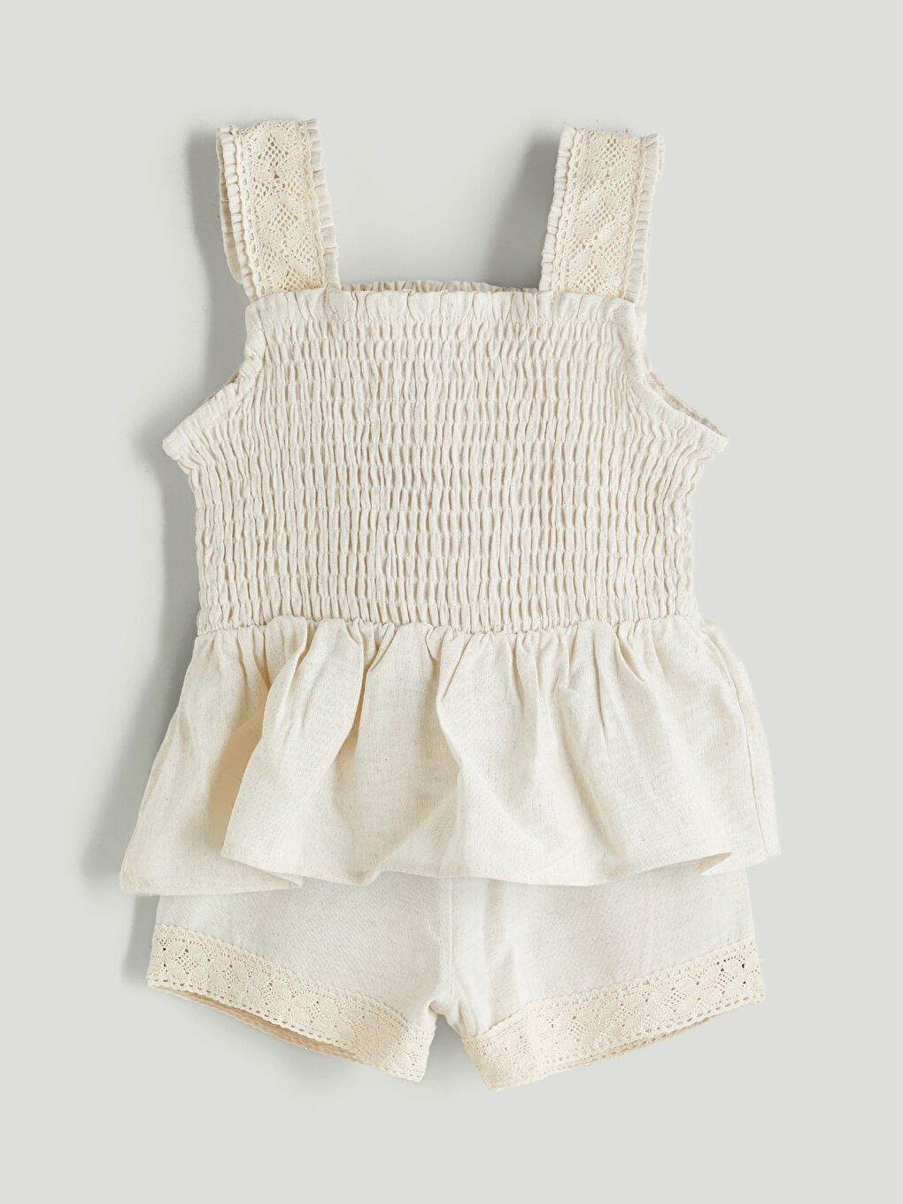 Ekru Kare Yaka Kız Çocuk Bluz ve Şort 2'li