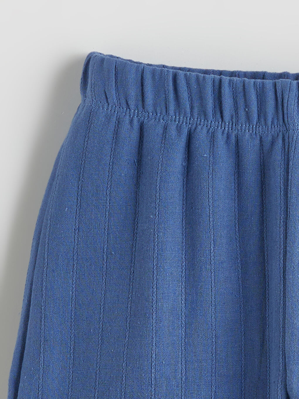 Beyaz Baskılı Erkek Çocuk Şortlu Pijama Takımı-5