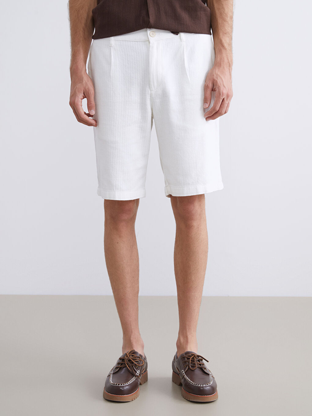 Ekru Standart Kalıp Armürlü Erkek Şort-1