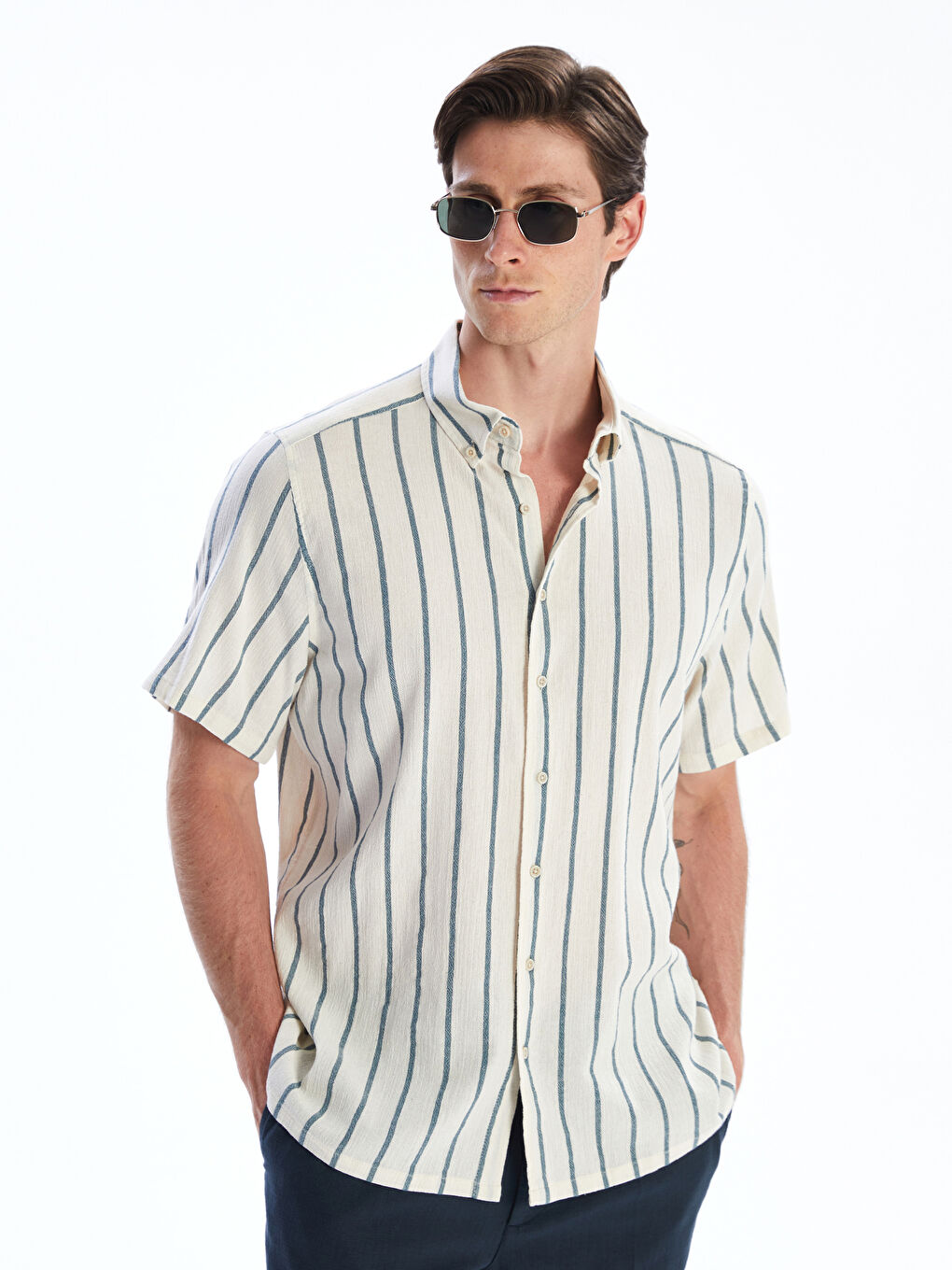 Mavi Regular Fit Kısa Kollu Çizgili Keten Görünümlü Erkek Gömlek