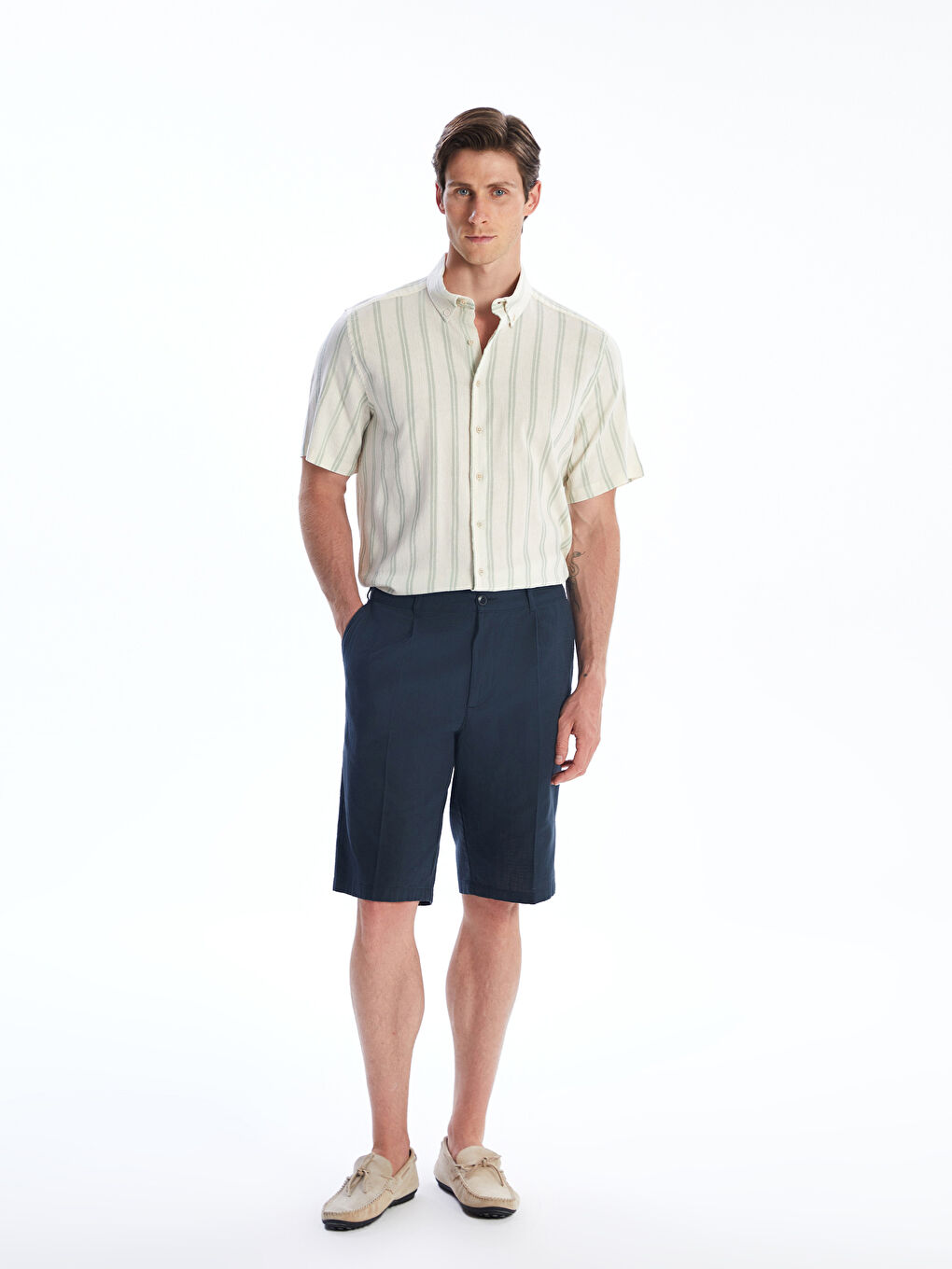 Yeşil Regular Fit Kısa Kollu Çizgili Keten Görünümlü Erkek Gömlek-1