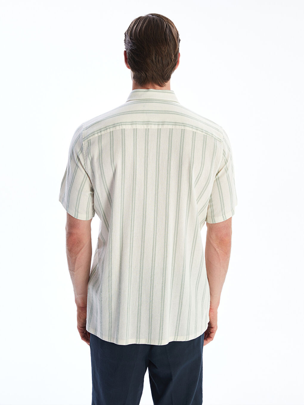 Yeşil Regular Fit Kısa Kollu Çizgili Keten Görünümlü Erkek Gömlek-3