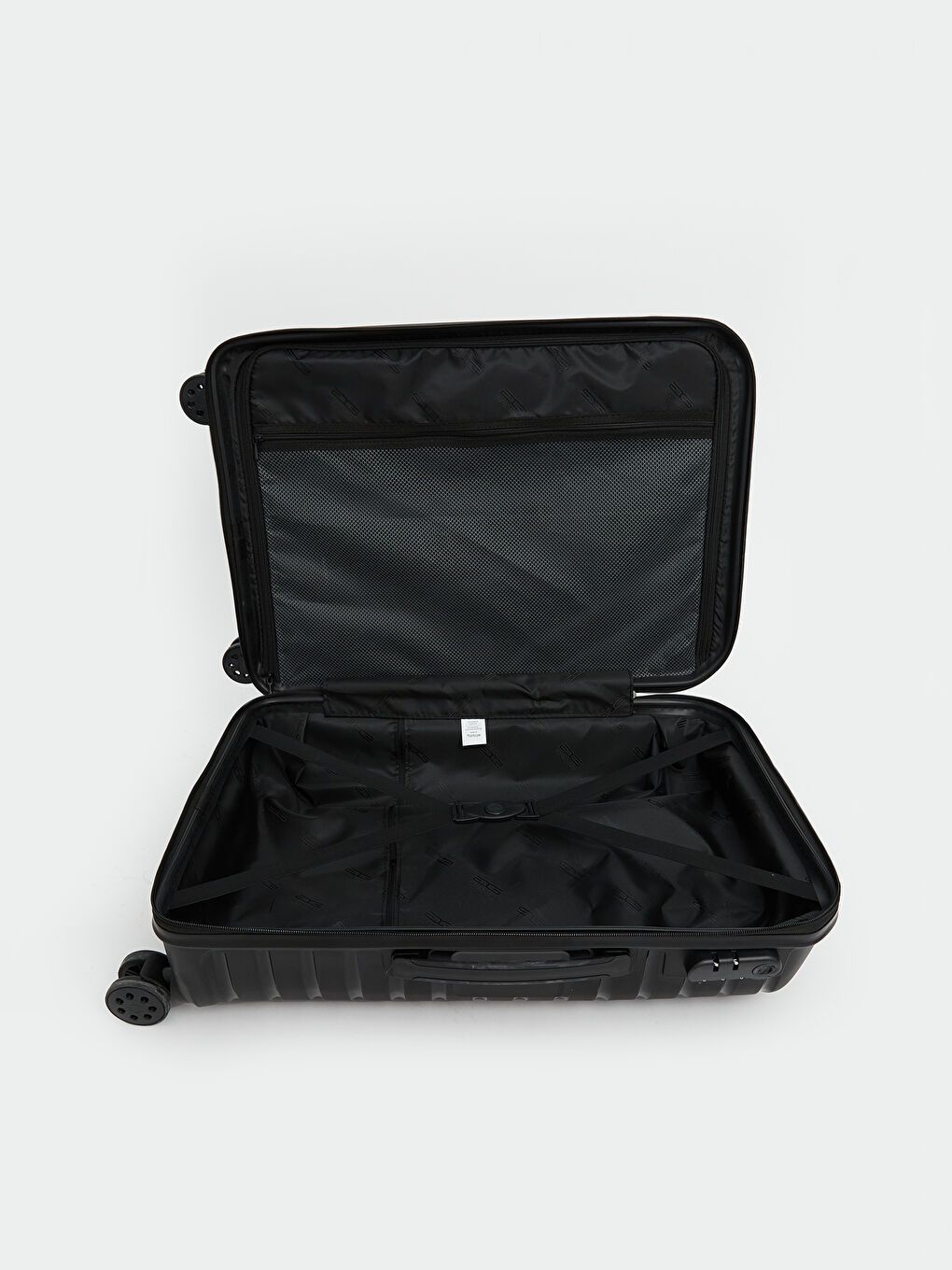 Siyah Kilit Detaylı Küçük Boy Valiz-2