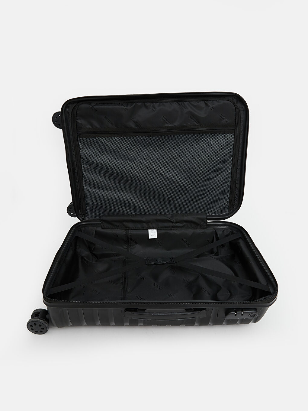 Siyah Kilit Detaylı Büyük Boy Valiz-3