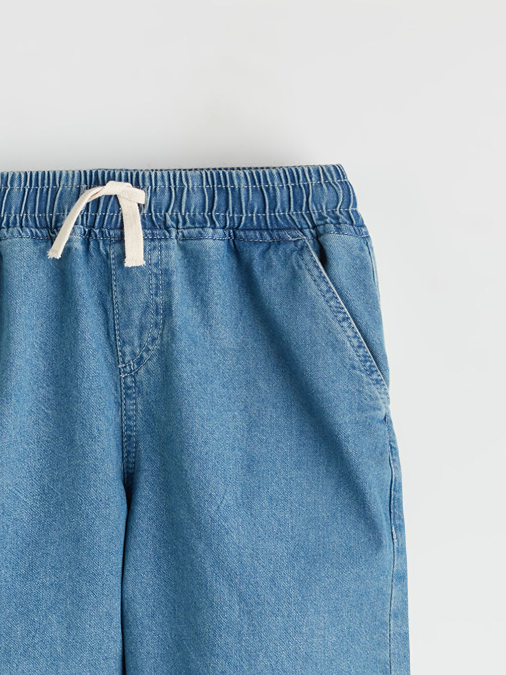 LCW Kids Boys' Elastic Waist Denim Shorts -S5RU85Z4-507