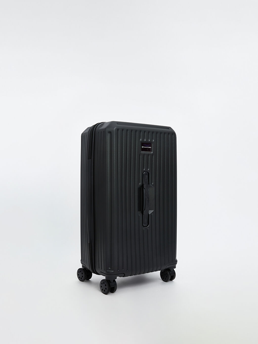 Siyah Kilit Detaylı Küçük Boy Valiz