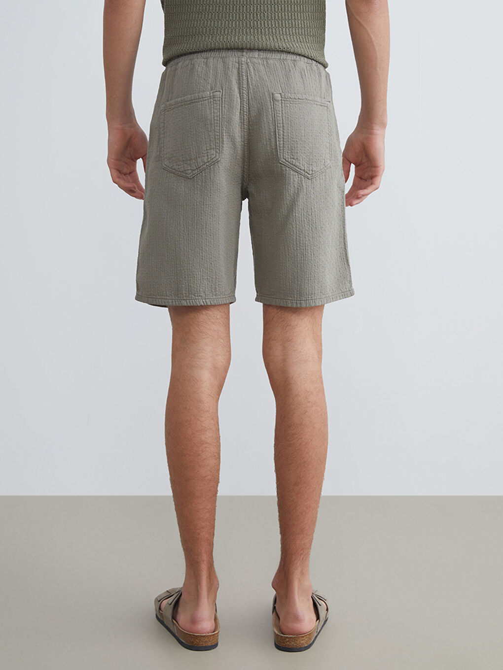 Haki Rahat Kalıp Müslin Erkek Şort-3