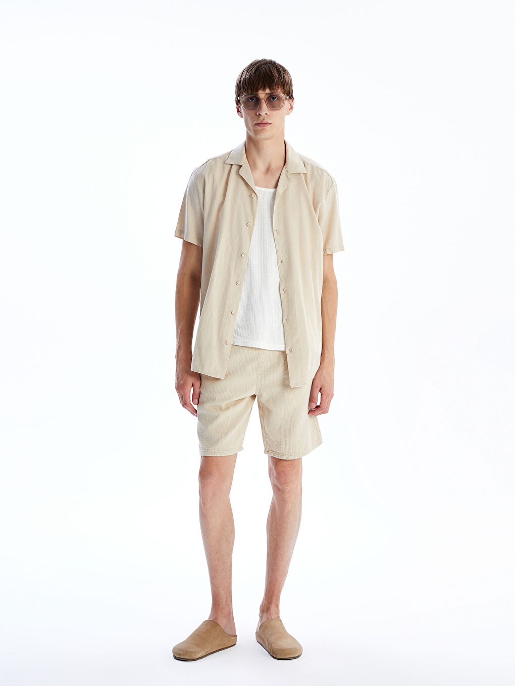 Bej Rahat Kalıp Erkek Jean Şort