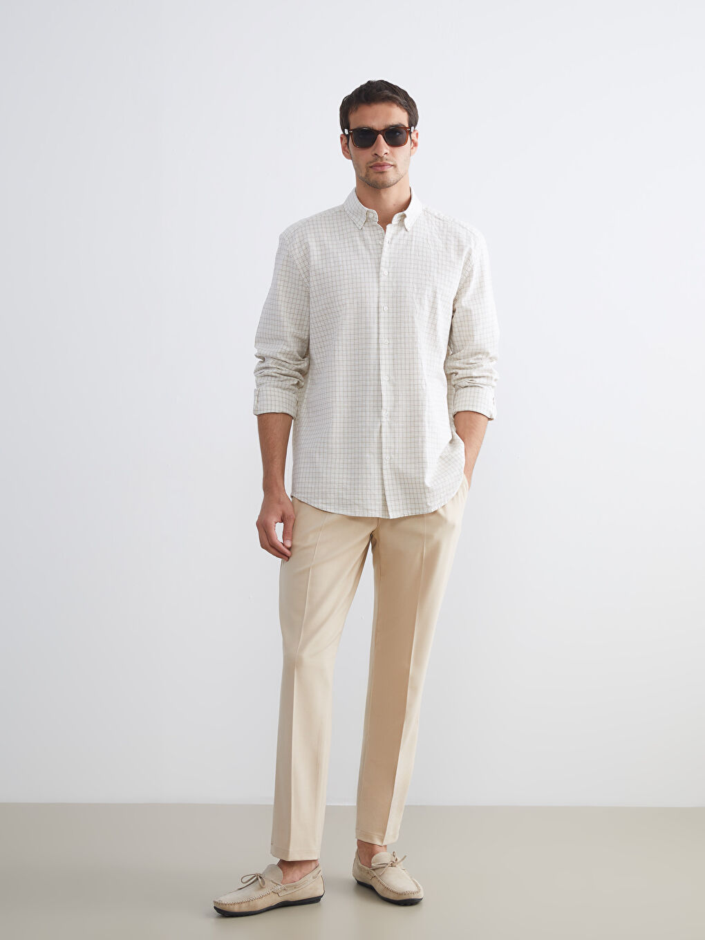 Gri Regular Fit Uzun Kollu Ekose Keten Karışımlı Erkek Gömlek-1