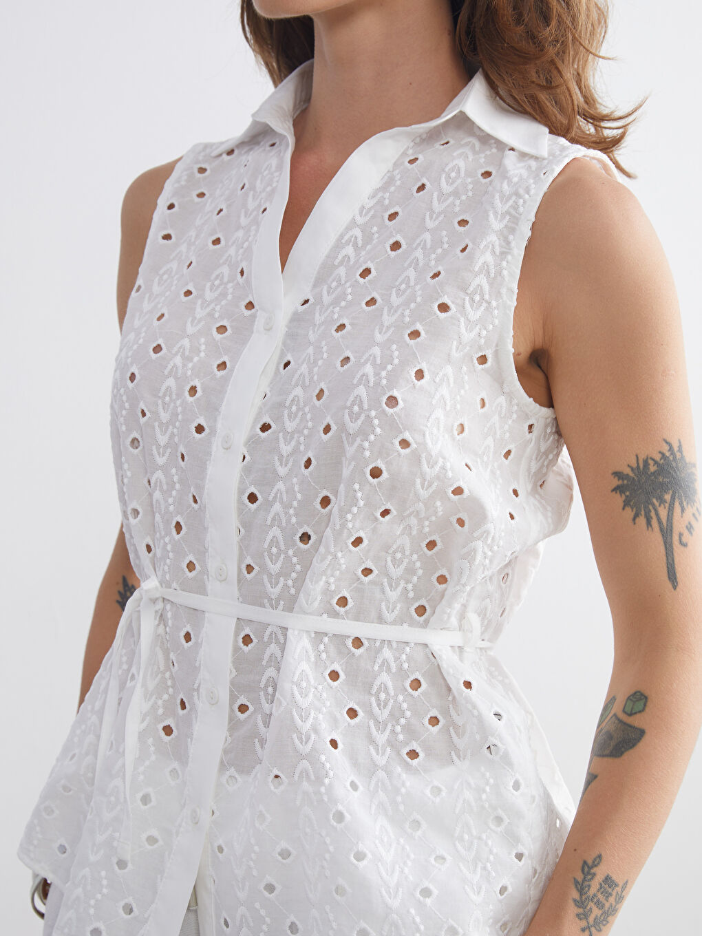 Ekru Ajurlu Brode Kadın Gömlek-2