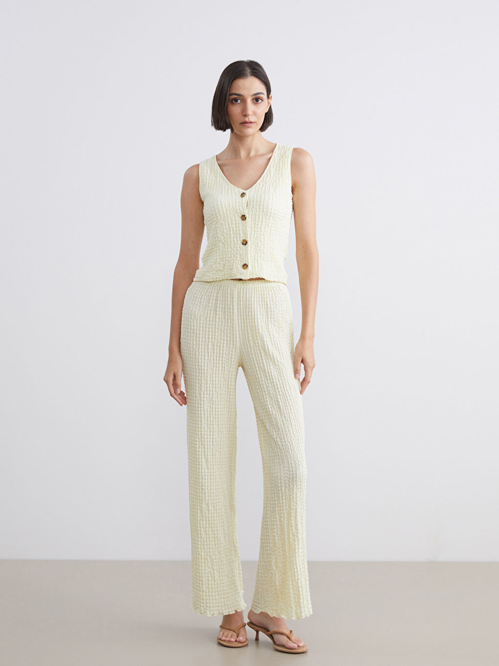 Gilet Texturé à Encolure en V pour Femmes-3