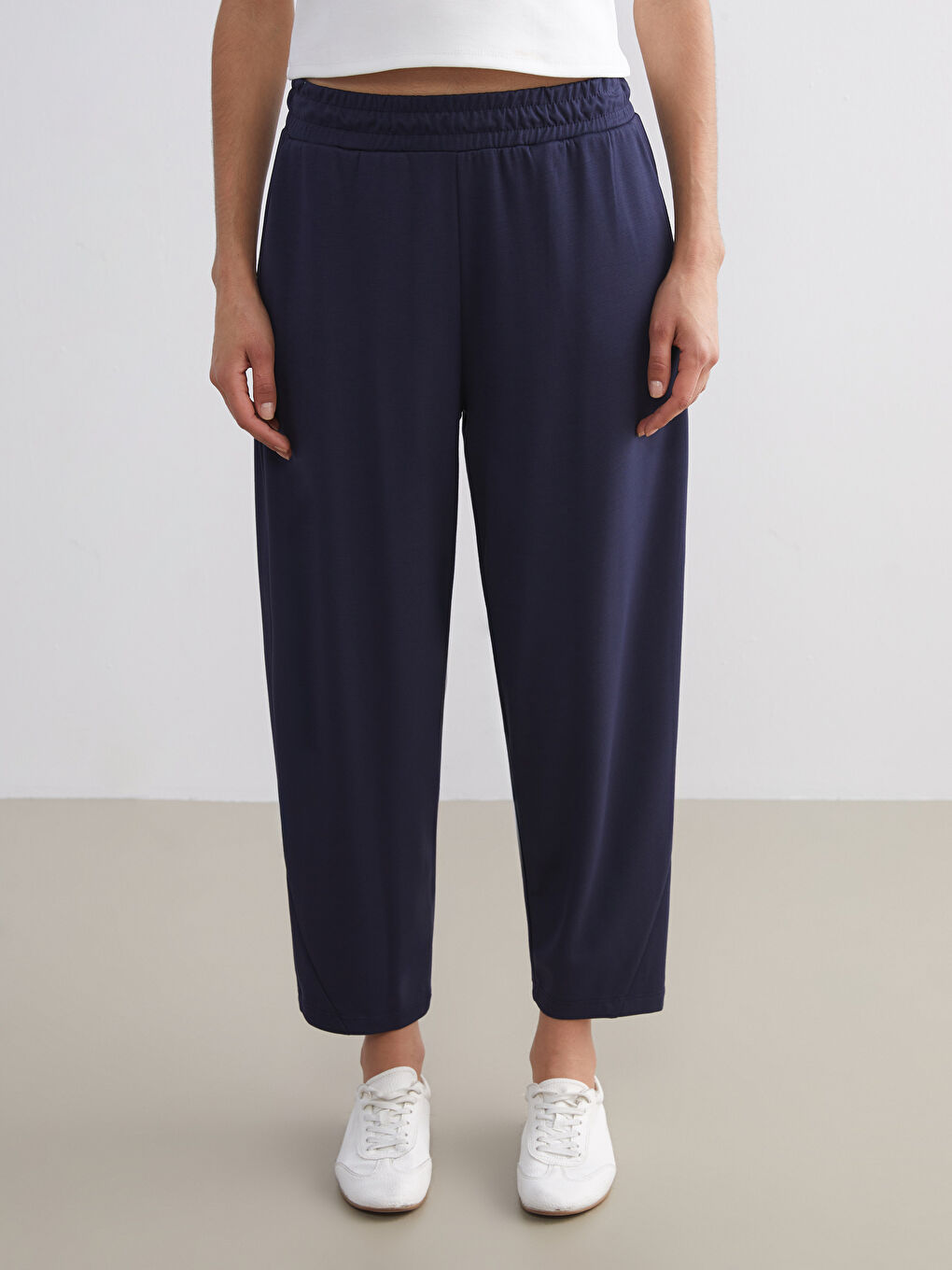 Lacivert Beli Lastikli Kadın Eşofman Altı-1