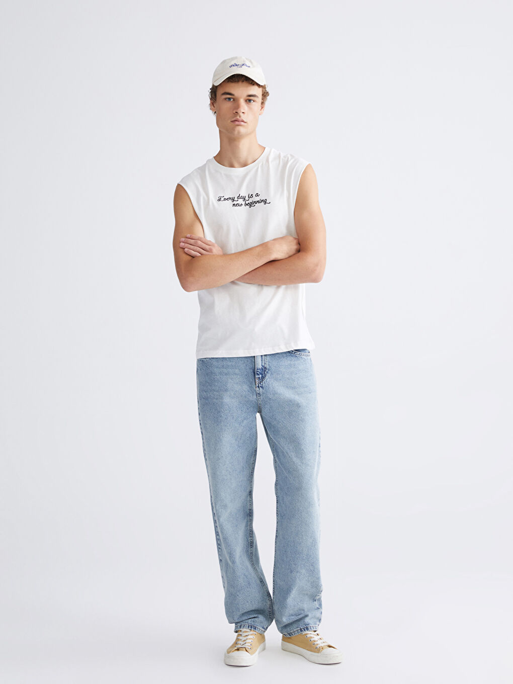 Ekru Bisiklet Yaka Baskılı Erkek Kolsuz Tişört-1