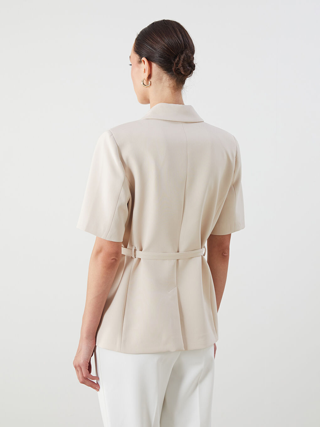 Bej Beli Kemerli Kadın Blazer Ceket-3