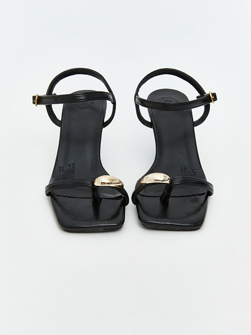 Siyah Deri Görünümlü Kadın Topuklu Ayakkabı-2