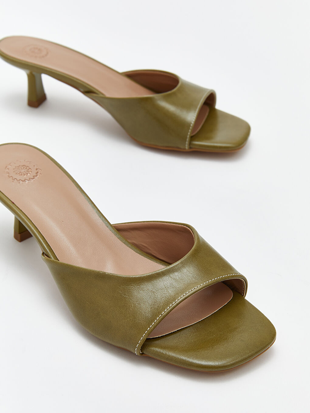 Yeşil Deri Görünümlü Kadın Topuklu Terlik-3