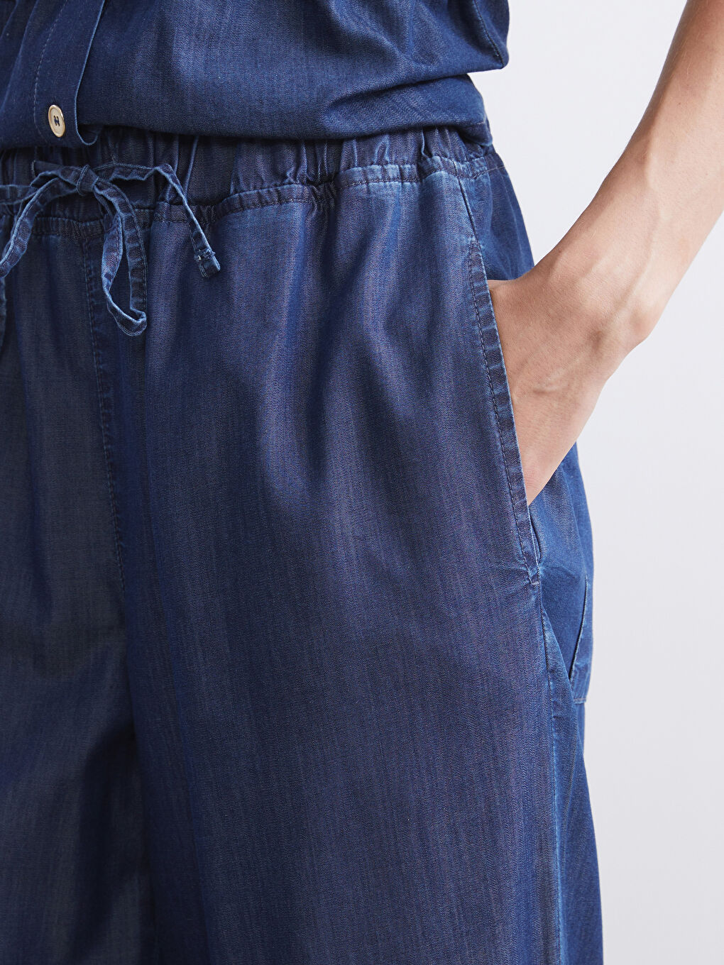 Lacivert Beli Lastikli Wideleg Kadın Jean Pantolon-2