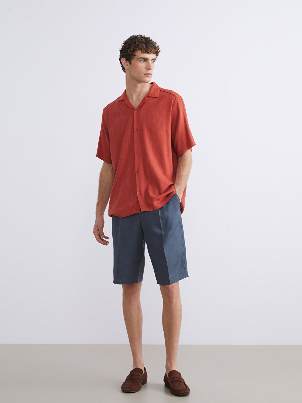 Gri Rahat Kalıp Poplin Erkek Şort