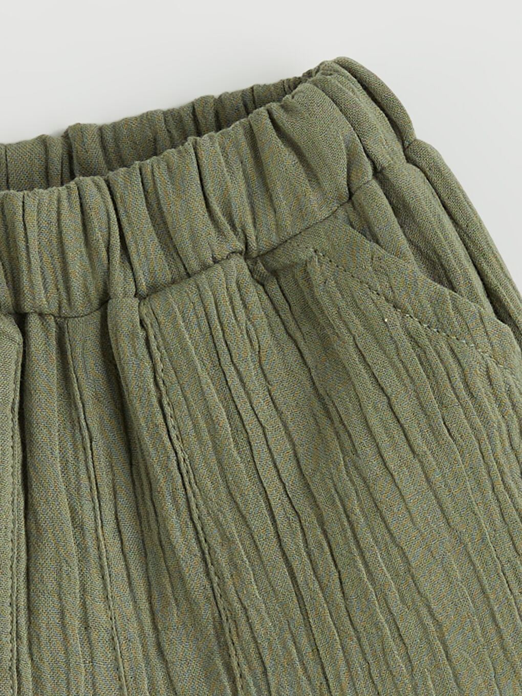 Yeşil Erkek Bebek Cepli Müslin Şort-2