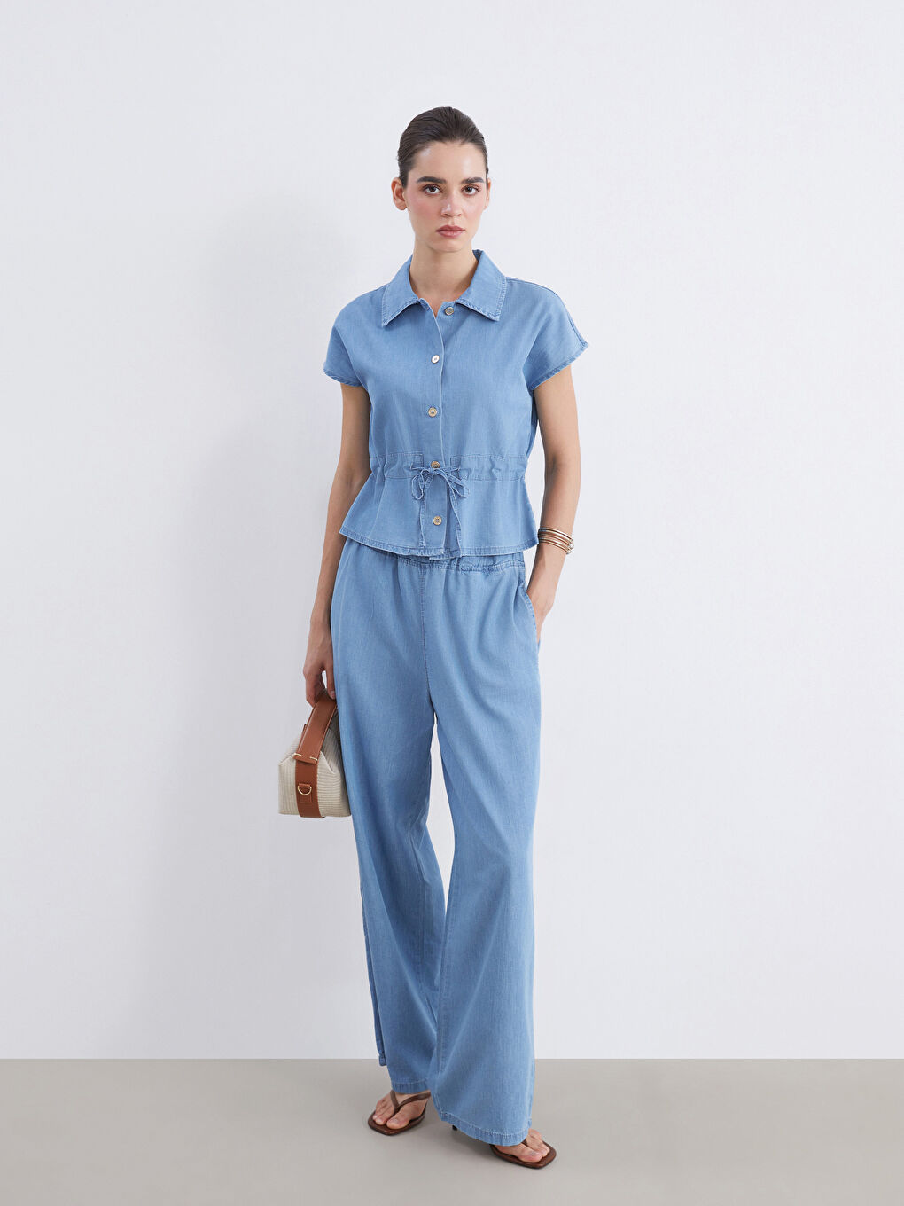 Lacivert Beli Lastikli Wideleg Kadın Jean Pantolon