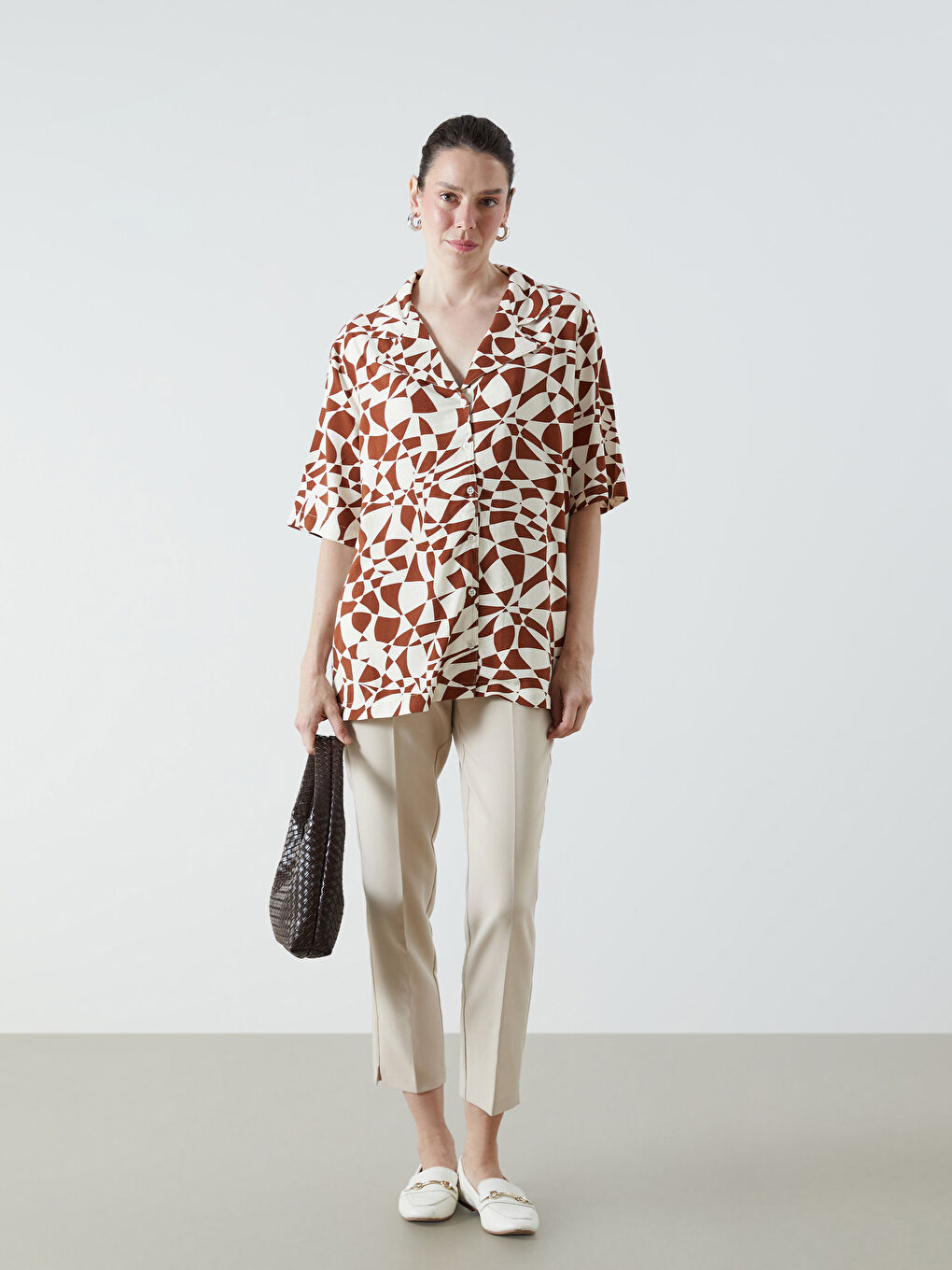 Kahverengi Desenli Keten Karışımlı Kadın Gömlek-1