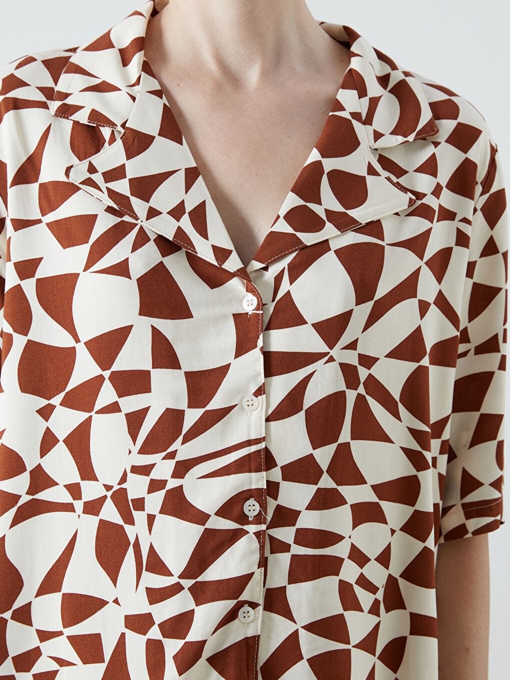 Kahverengi Desenli Keten Karışımlı Kadın Gömlek-2