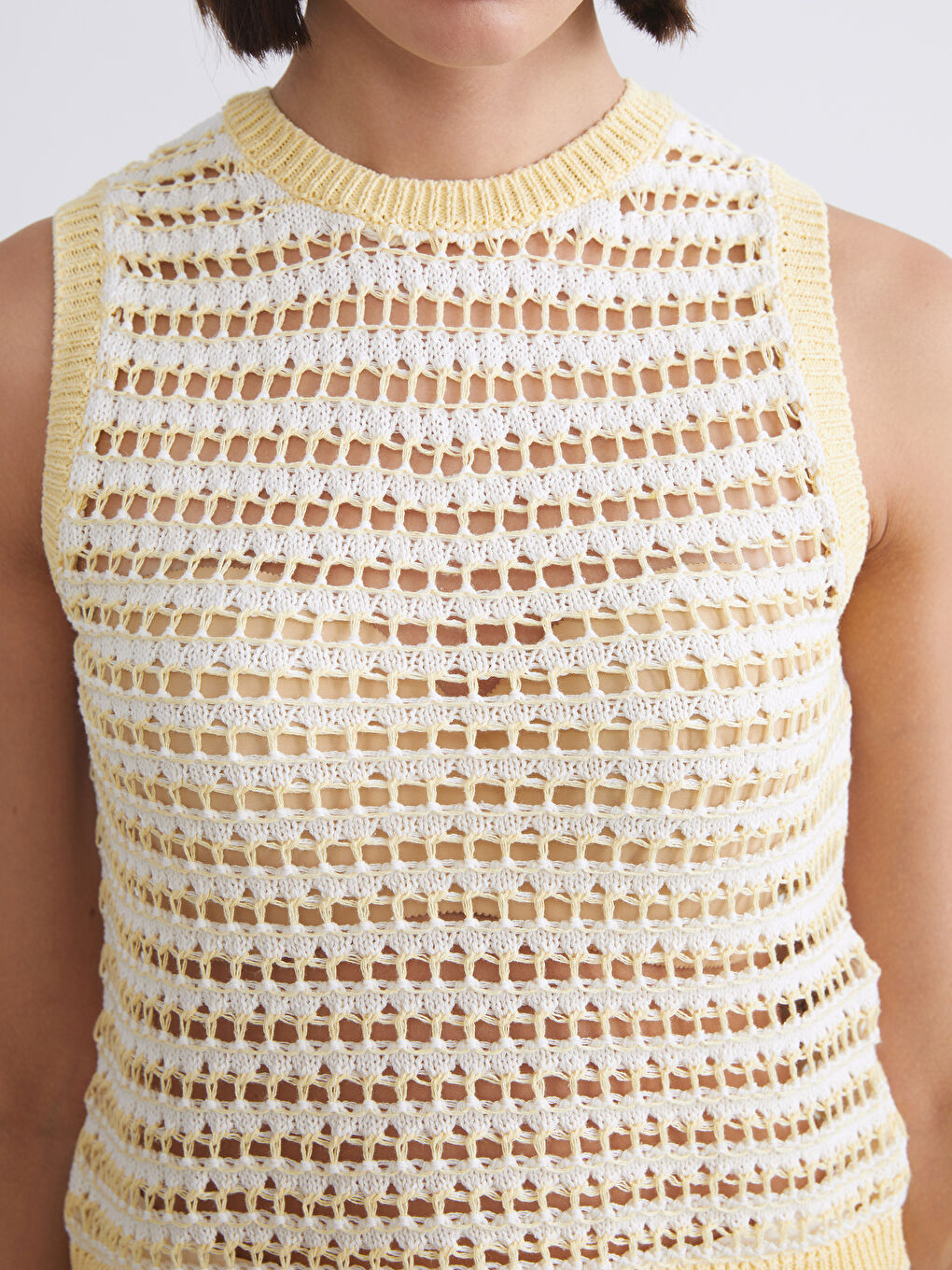 Sarı Bisiklet Yaka Ajurlu Kadın Triko Süveter-2