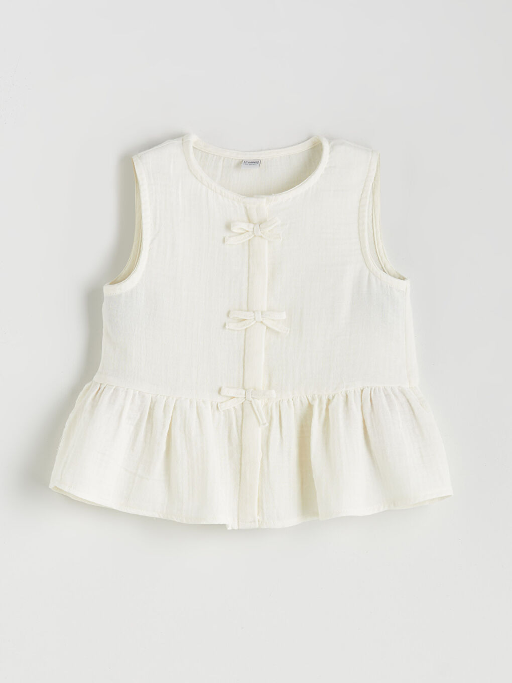 Ekru Bisiklet Yaka Fiyonk Detaylı Kız Çocuk Bluz