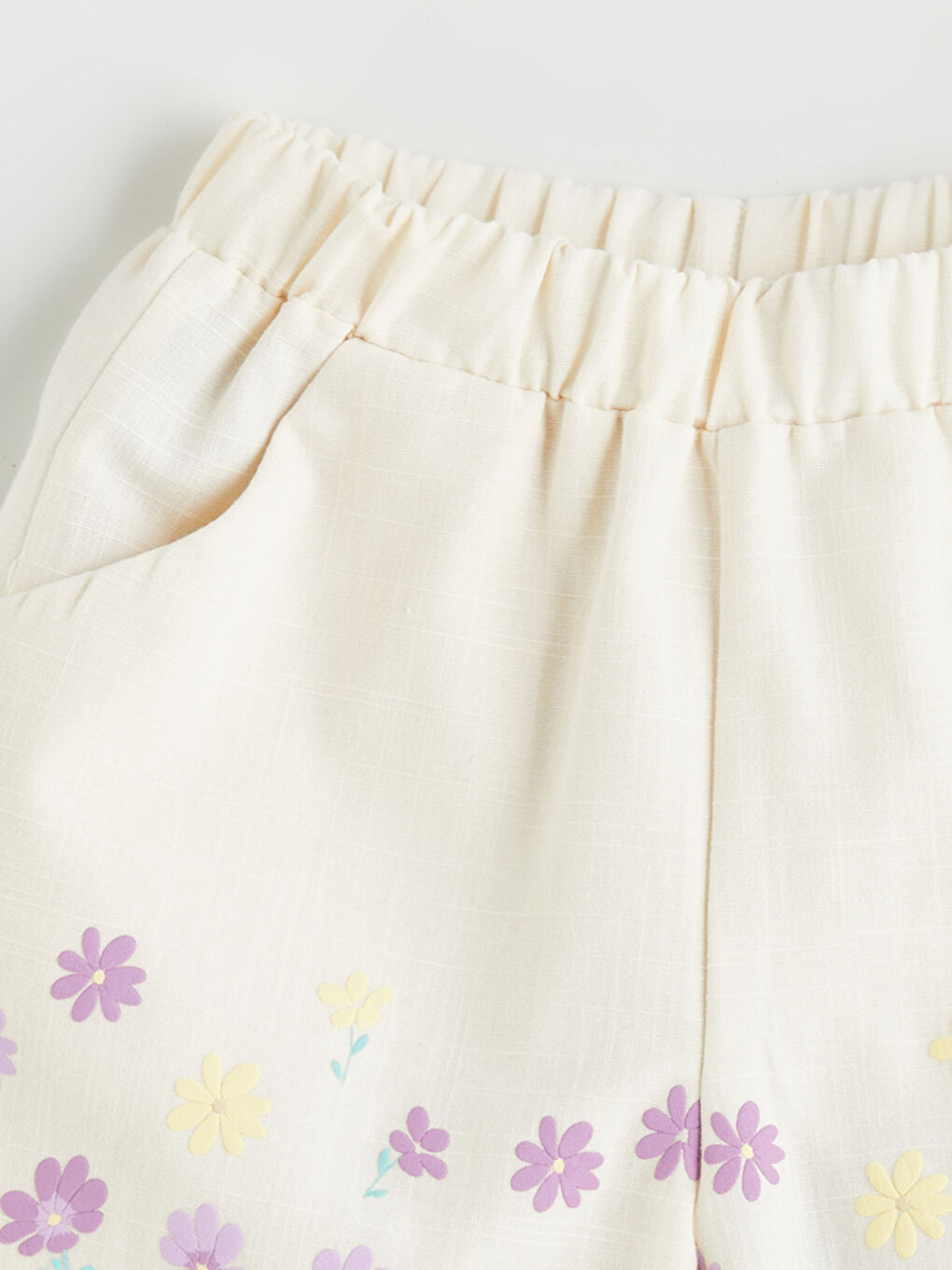 Ekru Kare Yaka Çiçekli Kız Çocuk Bluz ve Şort 2'li-5