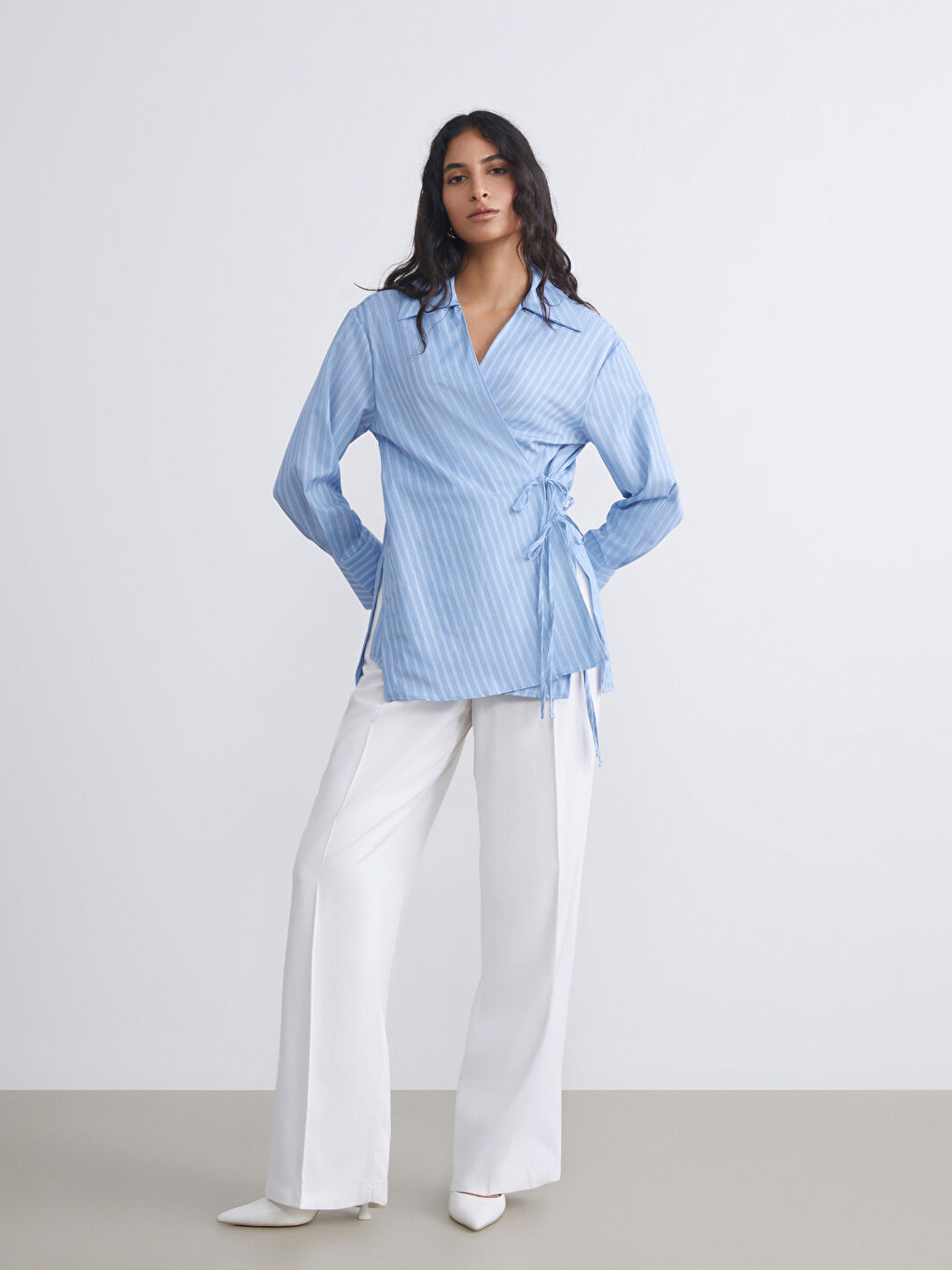 Mavi Kruvaze Yaka Çizgili Kadın Tunik-1