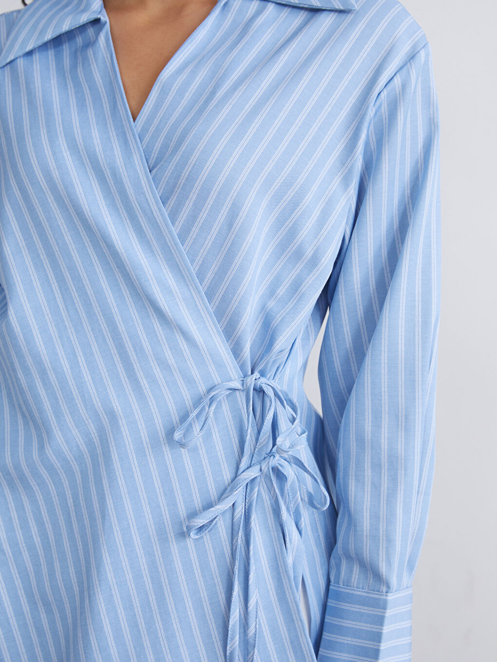 Mavi Kruvaze Yaka Çizgili Kadın Tunik-2