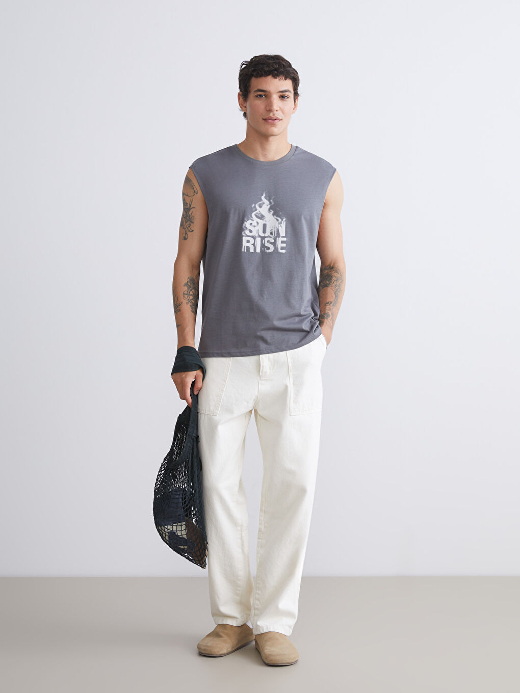 Gri Bisiklet Yaka Baskılı Penye Erkek Kolsuz Tişört-1