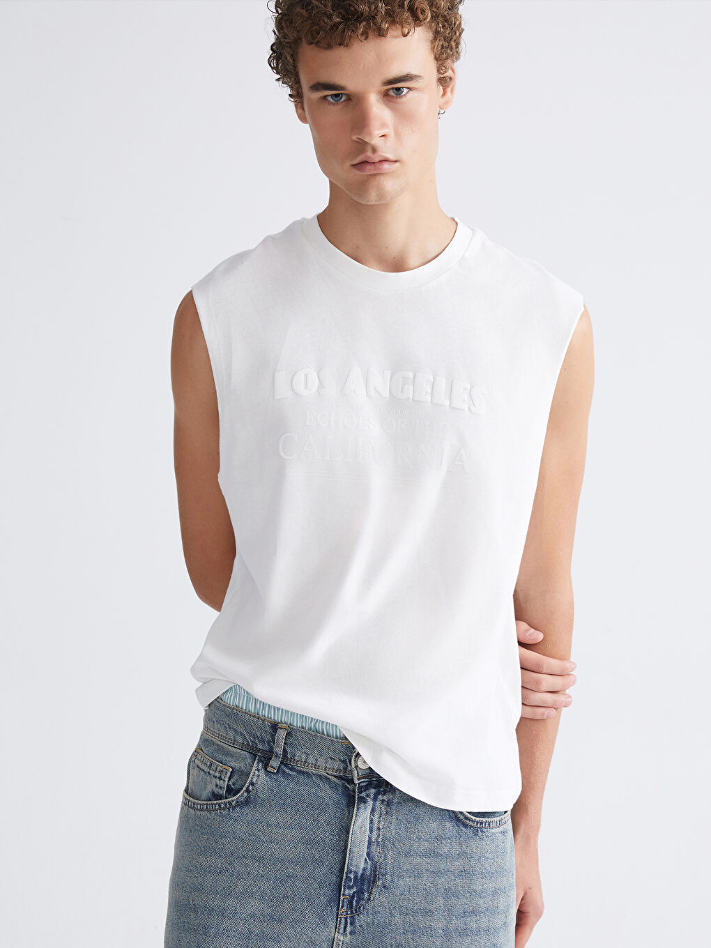 Ekru Bisiklet Yaka Baskılı Erkek Kolsuz Tişört