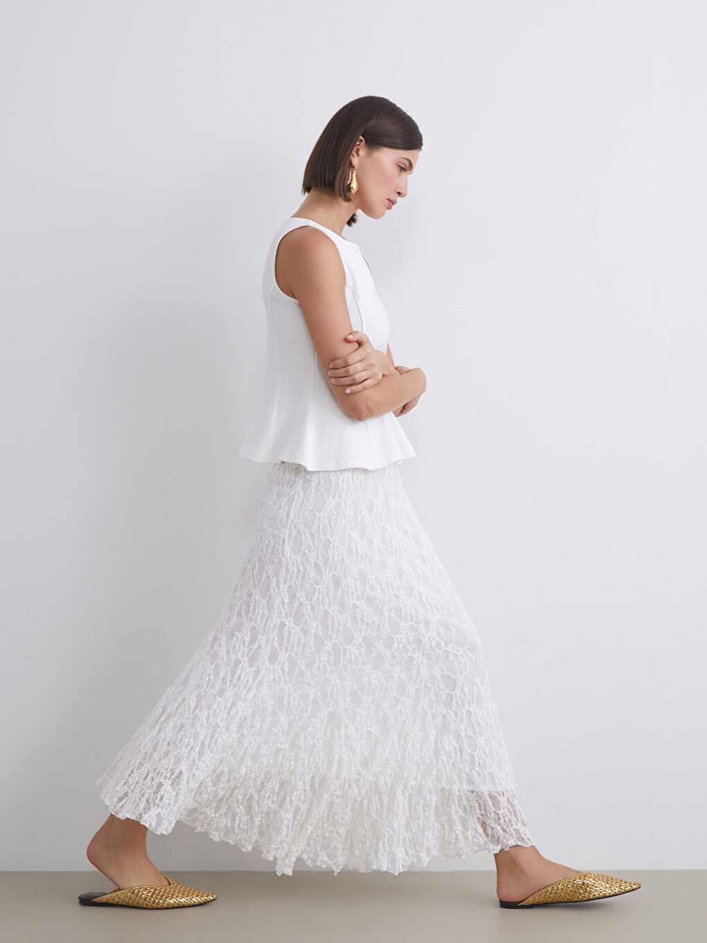 Ekru Beli Lastikli Dantelli Etek