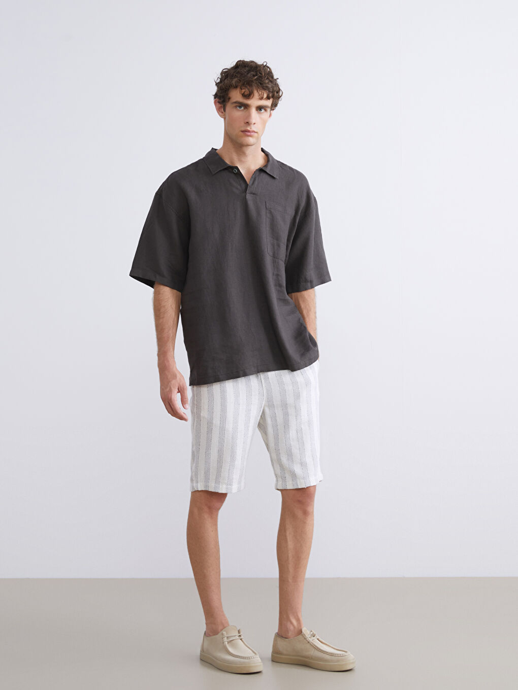 Ekru Standart Kalıp Armürlü Erkek Şort